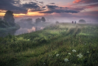القائمة القصيرة لجوائز 
