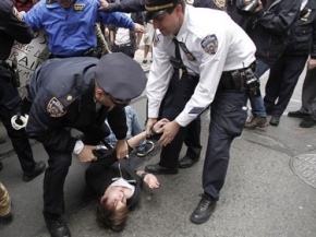 زيف الديمقراطية الامريكية يتعرى في وول ستريت