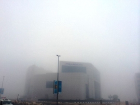 الضباب يخفي معالم دبي