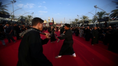 احتفالات عاشوراء في مختلف أنحاء العالم 