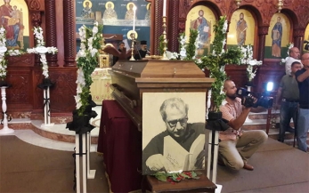 سوريا تودع الروائي الكبير حنا مينه إلى مثواه الأخير