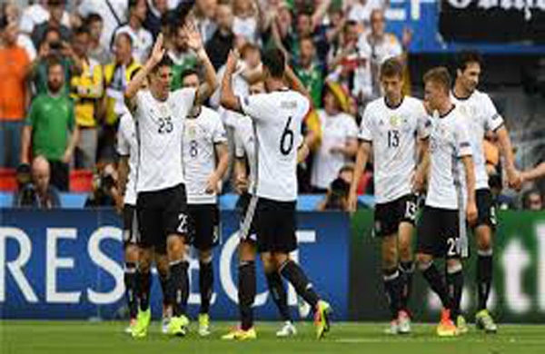 الماكينات الألمانية تطحن سلوفاكيا وتعبر لدور الـ 8 من اليورو