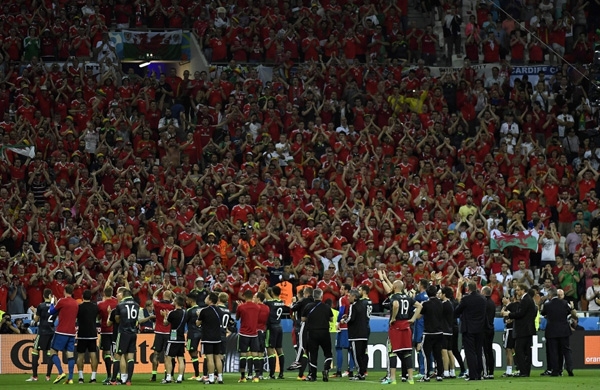 بعد خروجه من اليورو.. استقبال حافل بانتظار ويلز