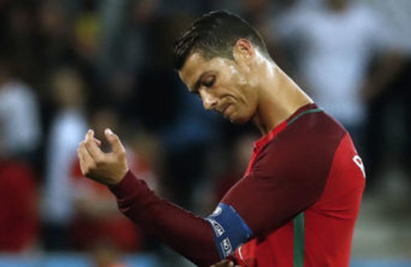 ديكو : المنتخب البرتغالي أكبر من كريستيانو رونالدو 