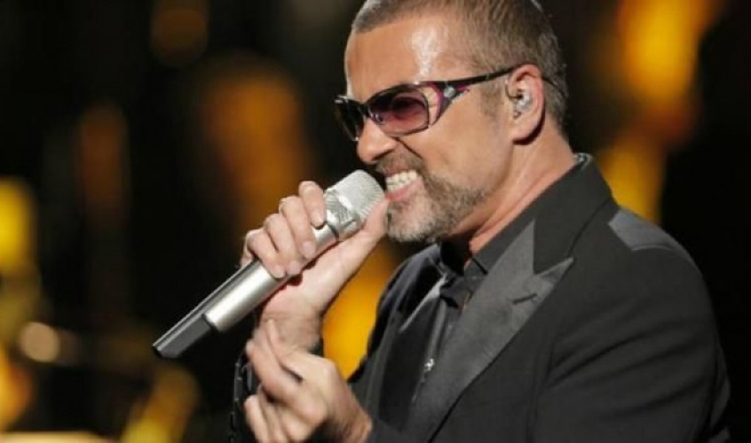  جنازة خاصة لجورج مايكل بعد 3 شهور من وفاته