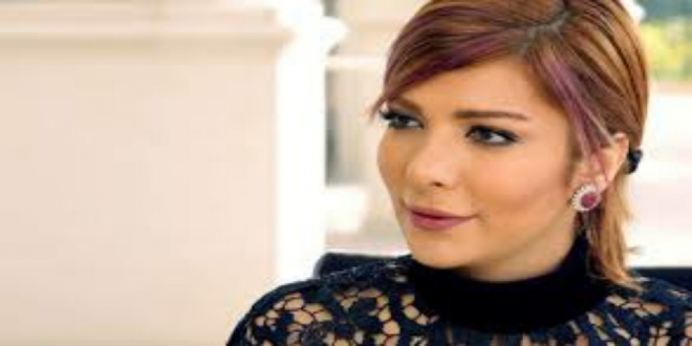 تفاصيل توقيف الفنانة أصالة نصري في مطار بيروت