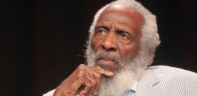 وفاة أحد أساطير الكوميديا الأميركية