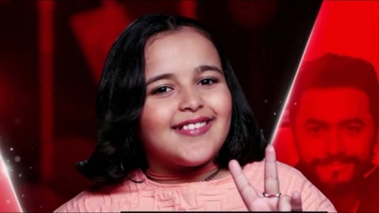 والد الطفلة أشرقت: إدارة 'ذا فويس' تراقب حساباتنا ! 