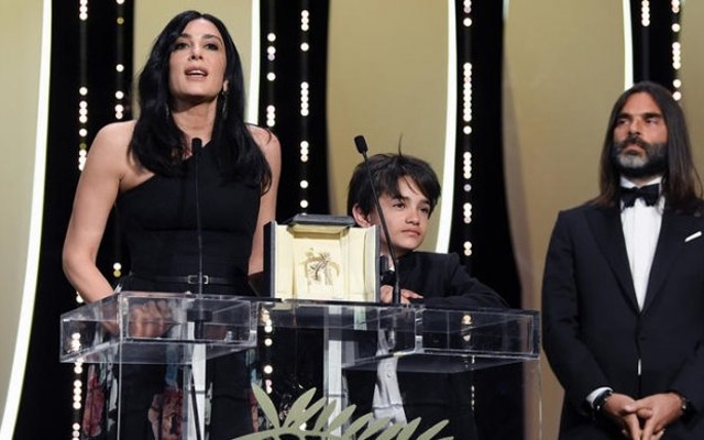 نادين لبكي تفوز بجائزة عن فيلمها بمهرجان 