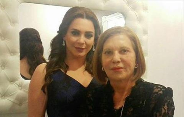 وفاة الأديبة ابتسام أديب والدة الفنانة سلاف فواخرجي