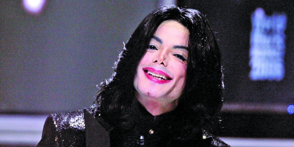 تشريح جثة جاكسون يكشف أسرارا عن جسده!