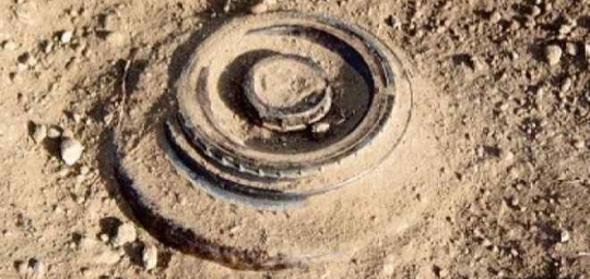 استشهاد طفل وجرح اثنين آخرين في بلدة عين ترما بالغوطة الشرقية جراء انفجار جسم غريب