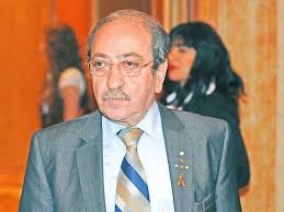 بمشاركة الفنان دريد لحام في أحدها .... 7 أعمال درامية على الشاشات السورية