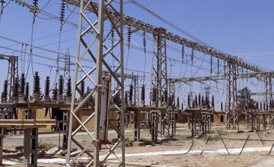 بعد غياب سنوات.. انطلاق العمل مجددا في محطة كهرباء مسكنة بريف حلب