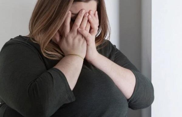  زيادة الدهون في الجسم تزيد من خطر الإصابة بالاكتئاب