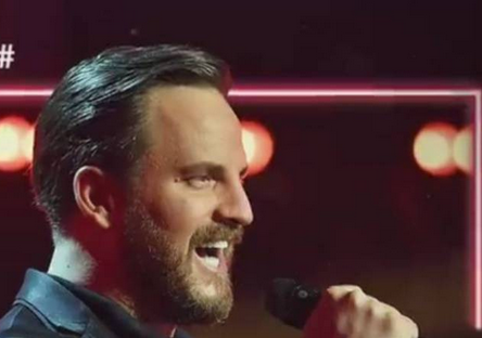  مشترك لبناني يأسر لجنة تحكيم ذا فويس ويصبح كاسرا للقواعد