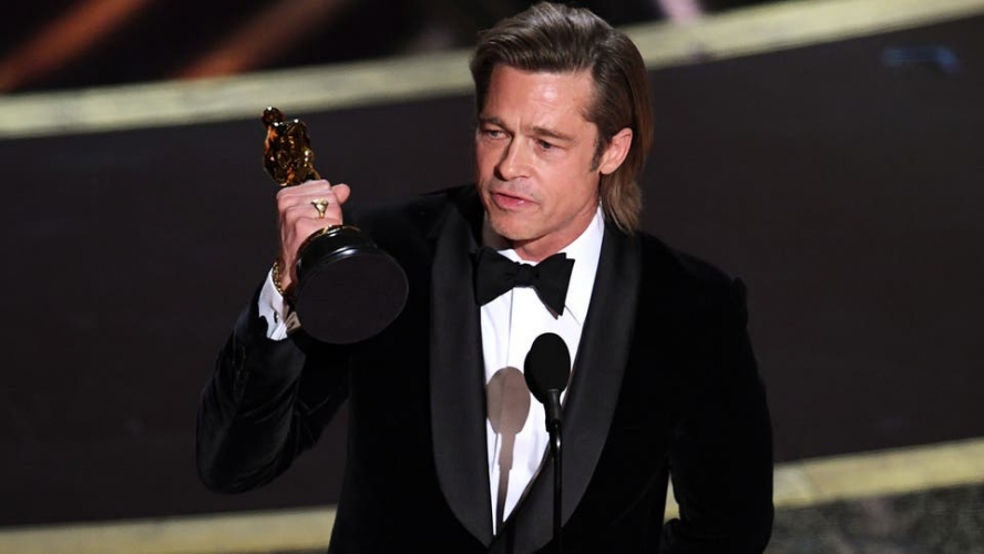 براد بت يفوز بجائزة أوسكار 2020 كأفضل ممثل مساعد