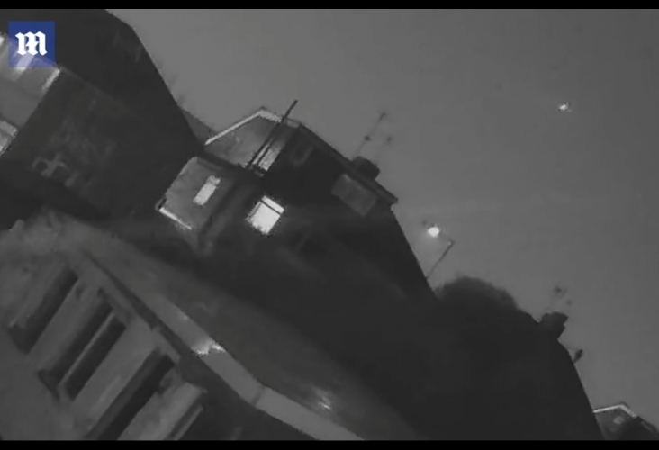 بالفيديو.. صاعقة تضرب طائرة ركاب في سماء إنجلترا