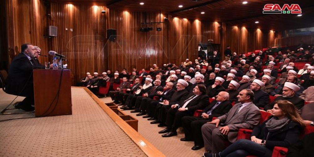 على اثر محاولات التتريك .. وزير الأوقاف: تمكين اللغة العربية الأساس في مواجهة الغزو الثقافي   