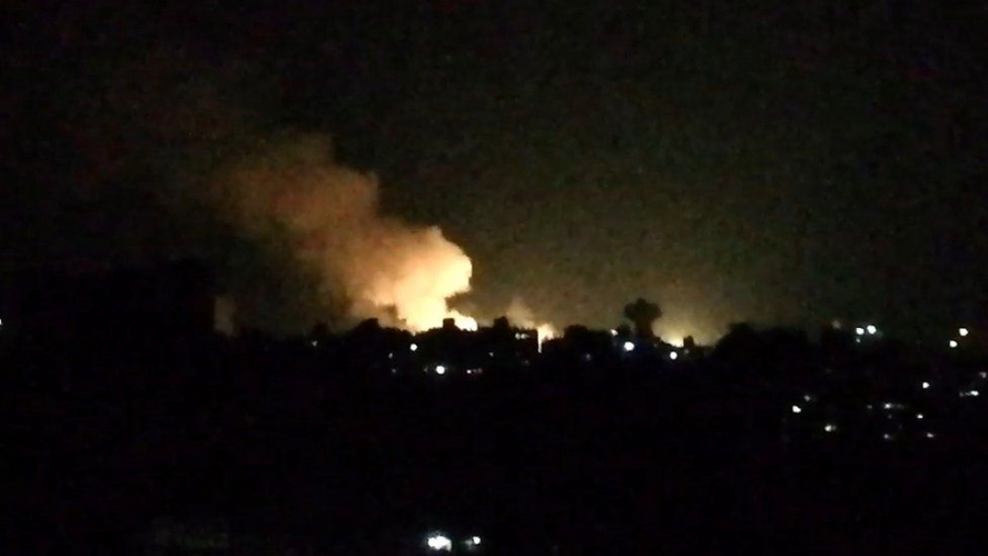   الدفاعات الجوية السورية تتصدى لأهداف معادية في المنطقتين الوسطى و الجنوبية