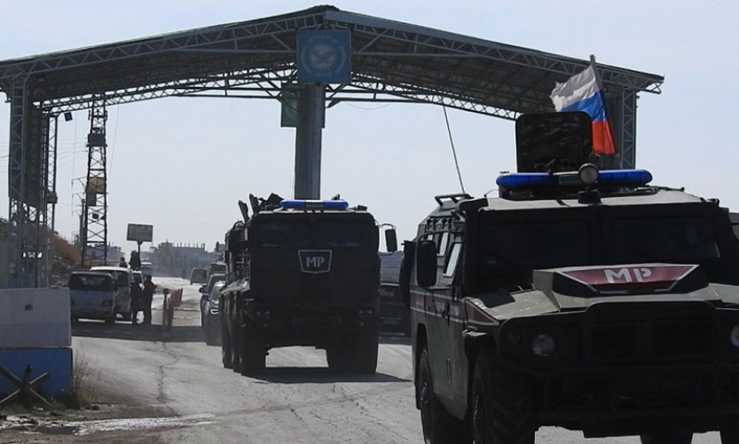 دوريات روسية تركية مشتركة في منطقة عين العرب شمال سوريا