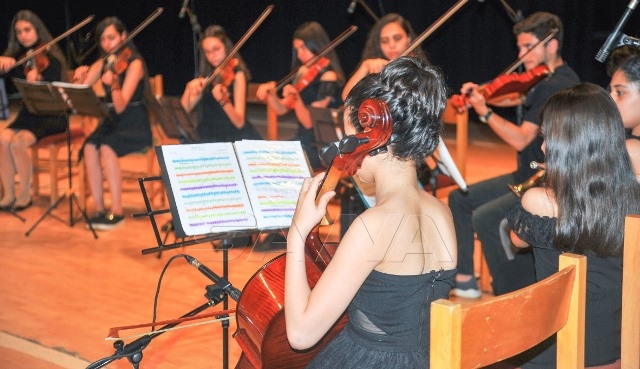 بتقنية البث المباشر.. حفل لأوركسترا الكلاسيك في معهد محمود العجان