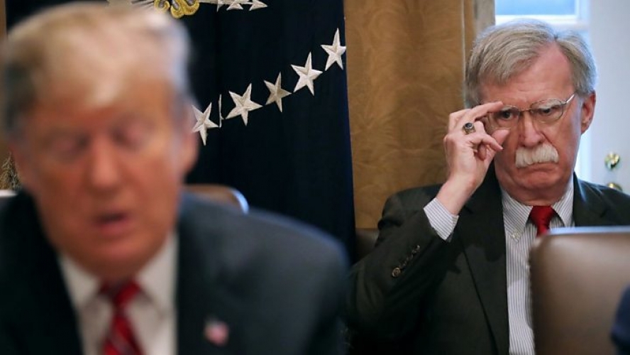 بولتون يكشف عن فضائح جديدة حول ترامب كادت تصيبه بنوبة قلبية   