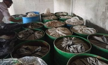 10 أطنان مواد غذائية فاسدة في قبضة حماية المستهلك في دير عطية بريف دمشق