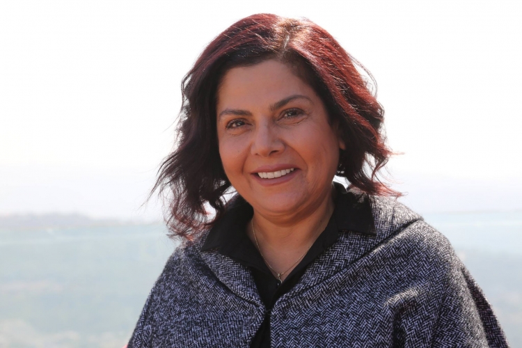 الفنانة صباح الجزائري: السوريون يتعرضون للعنصرية في لبنان 