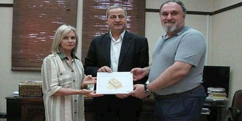 علماء روس يصممون نموذجاً ثلاثي الأبعاد لمدينة تدمر و يقدمونه للمديرية العامة للاثار و المتاحف في سورية   