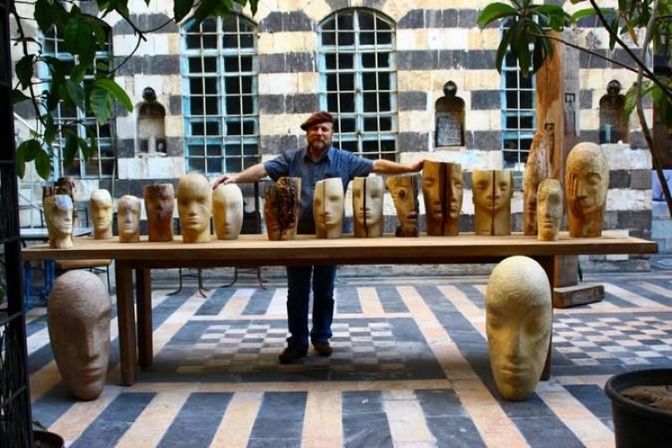 مصطفى علي يطلق الملتقى الافتراضي الأول للفن التشكيلي