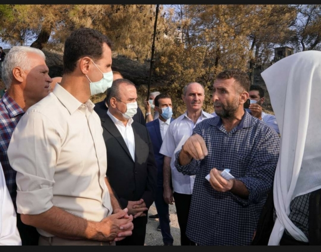الرئيس الأسد يزور منطقة بلوران بريف اللاذقية للاطلاع على الأضرار ولقاء الأهالي