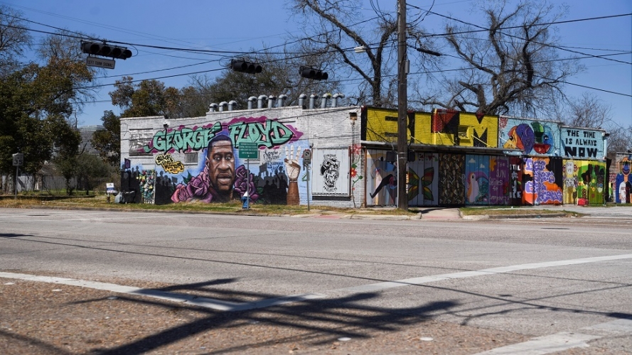 مقتل شخص إثر إطلاق نار في مكان مقتل جورج فلويد على يد الشرطة في أمريكا