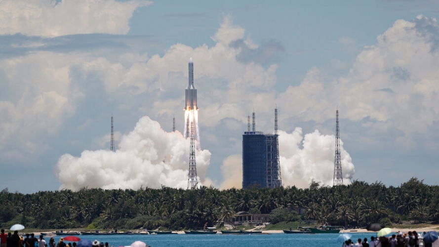 الصين تطلق إسم تشو رونغ على مركبة إستكشاف المريخ .. ماذا يعني ..؟