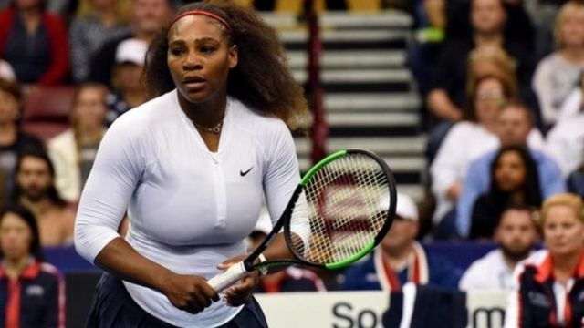 أغلى بطاقة رياضية تعود لصورة سيرينا وليامس