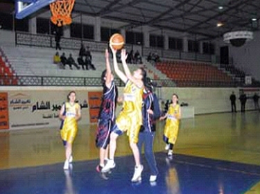 الوحــدة يقابل الثـورة في المرحلة السادسة من سلة السيدات