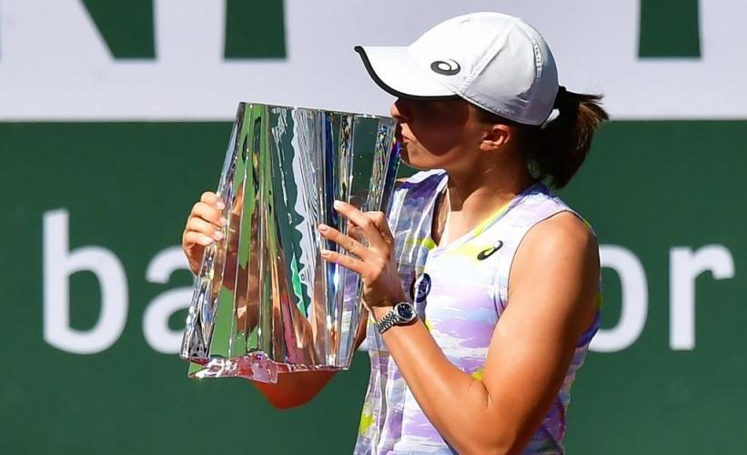 البولندية إيغا شفيونتيك تفوز بلقب بطولة إنديان ويلز الامريكية للتنس