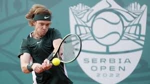 الروسي اندريه روبليف يحرز لقب بطولة بلغراد لكرة المضرب