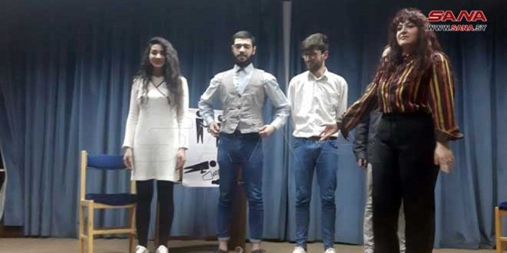 فريق (كبريتة).. قضايا مجتمعية عبر المسرح التفاعلي