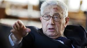 ثعلب السياسة الأمريكية: أوكرانيا يجب أن تصبح دولة محايدة ويحذر من اضطرابات يصعب التغلب عليها