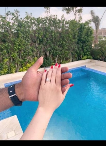 نسرين طافش تعلن خطوبتها بطريقة مميزة.. ماذا عن هوية العريس؟