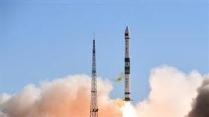 الصين تطلق قمرين صناعيين جديدين لمسح الموارد ورصد الكوارث