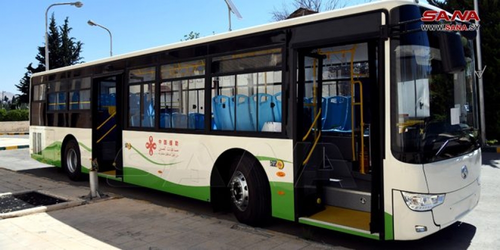 محافظة اللاذقية تخصص باصين لنقل الطلاب من كراج جبلة إلى داخل جامعة تشرين