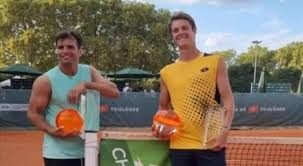 التونسي الجزيري يتوج بمسابقة الزوجي في بطولة تولوز الفرنسية للتنس