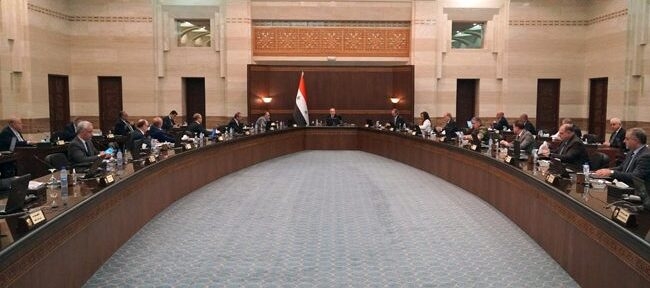 مجلس الوزراء يوافق على طلب وزارة التربية اعتبار معاهد إعداد المدرسين التي ستفتتح العام الدراسي الحالي ملتزمة بالتعيين