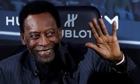 بيليه يكشف تفاصيل حالته الصحية ويطمئن محبيه