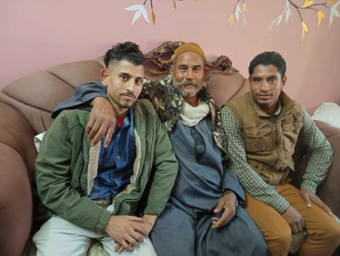 أسرة مصرية تجد ابنها المفقود منذ 17 عاماً عبر فيسبوك 