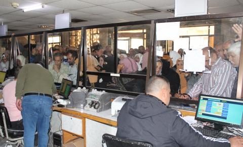 الاتصالات والبريد: استمرار تقديم الخدمات للمواطنين خلال أيام العطلة