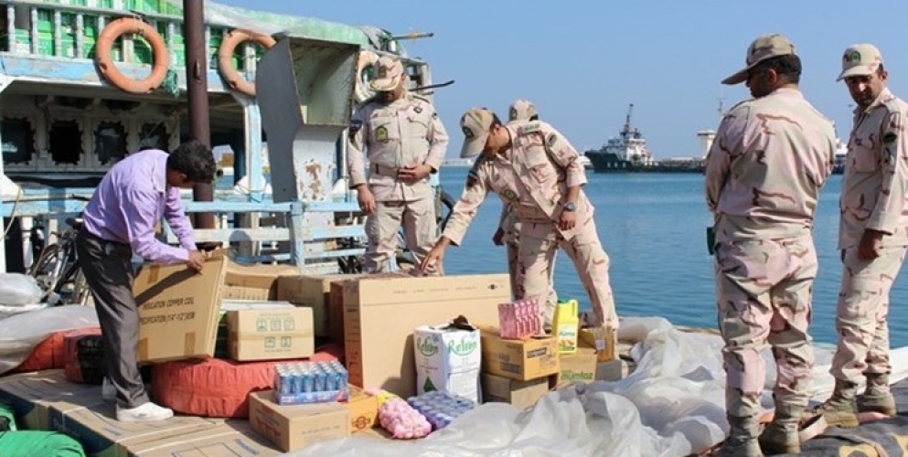 البحرية الإيرانية تعلن احتجاز 6 سفن كانت تحمل بضائع مهربة في مياه الخليج