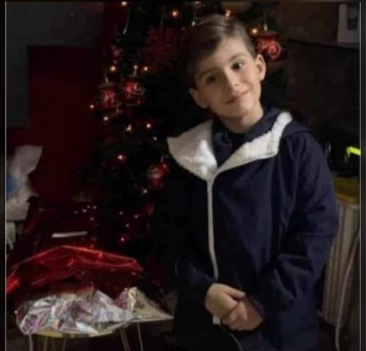 طفل لبناني يسقط جثة بسبب فيديو سوشيال ميديا